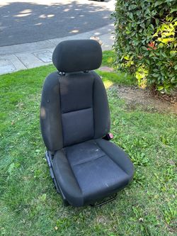 Passenger seat for 2007-13 Chevy Silverado and GMC sierra