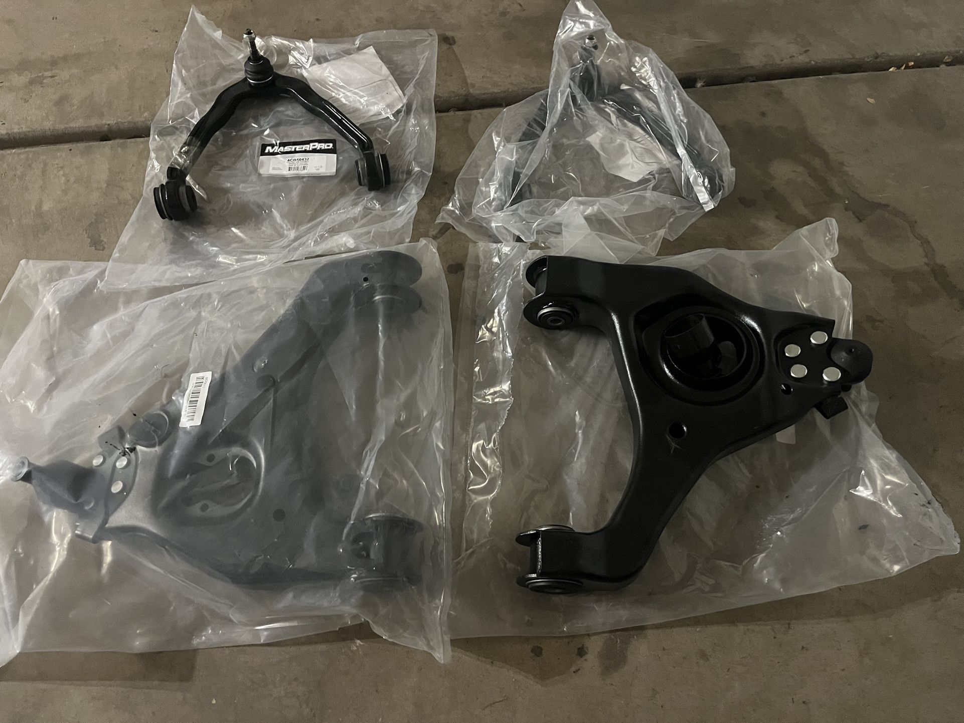06 Chevrolet Silverado 1500 2WD 2-Master Pro Upper Control Arms 2WD “Precision” Lower Control Arms