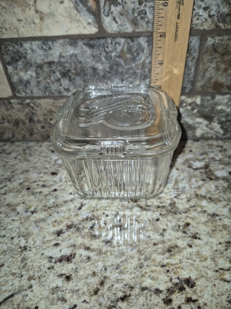 Vintage Federal Glass Covered Refrigerator Dish