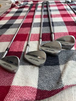 Barely Used Golf Clubs