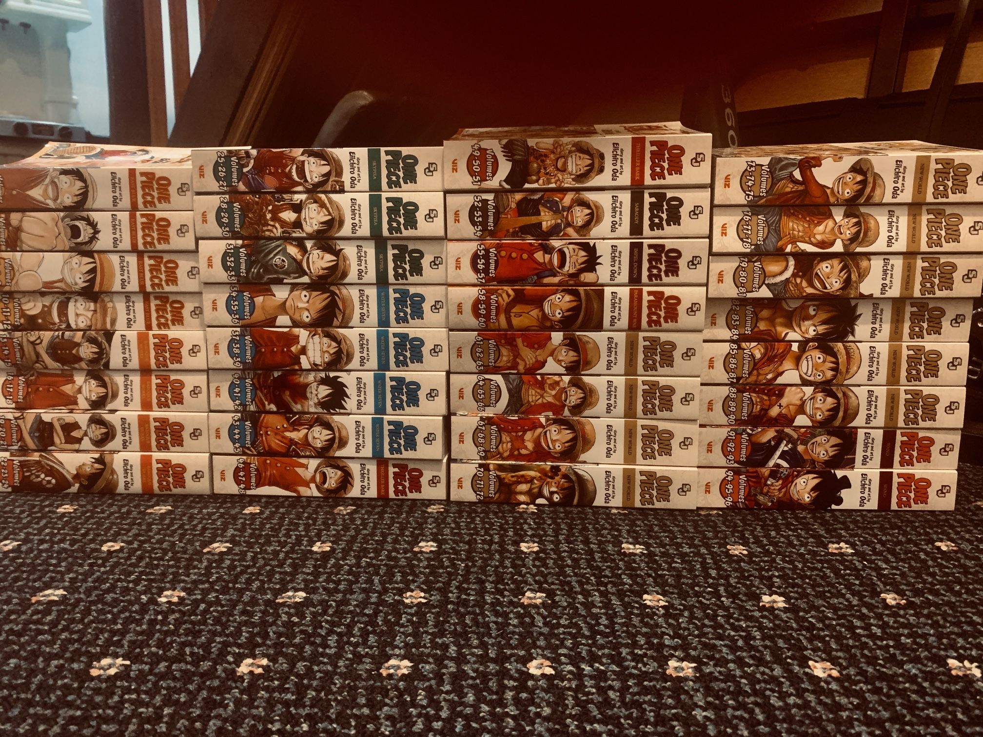 ワンピース 漫画セット(1-77巻, 79-80巻, 83巻) ワンピース 83巻まとめセット 漫画 ワンピース 83巻まとめセット 漫画