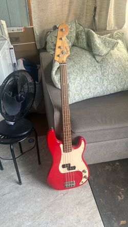 Bajo Electric