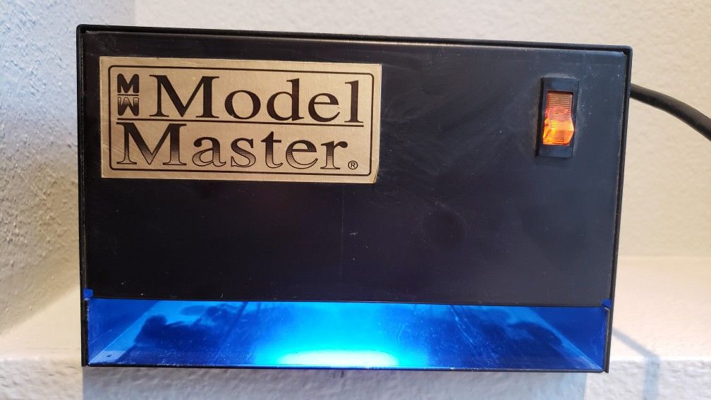 Model Master UV77 UV Photochemical Etching Machine for Jewelry for Sale in  Laguna Niguel, CA - OfferUp