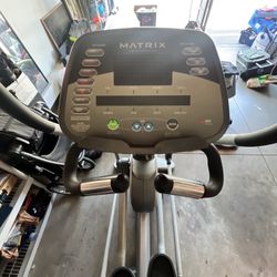 Gym Elliptical 