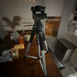 Digital Concepts camera tripod