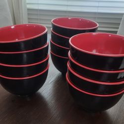 Restaurant Style/Quality Fuji Red/
Black Bowl 38 oz. 