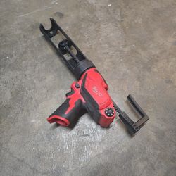 Milwaukee 12v Caulking Gun