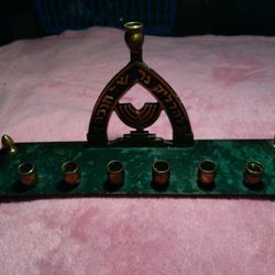 Vintage DAYAGI Menorah Made In Israel Hanukkah 1394, 8.5" × 4.5" × 2". Condition is "Used". Shipped with USPS Priority Mail. Normal wear and tear. Scr
