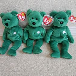 Beanie Bears Collection ERIN BEAR Collectable Bear  Ty Beanie Bears  Green Bear  Cloverleaf Bear