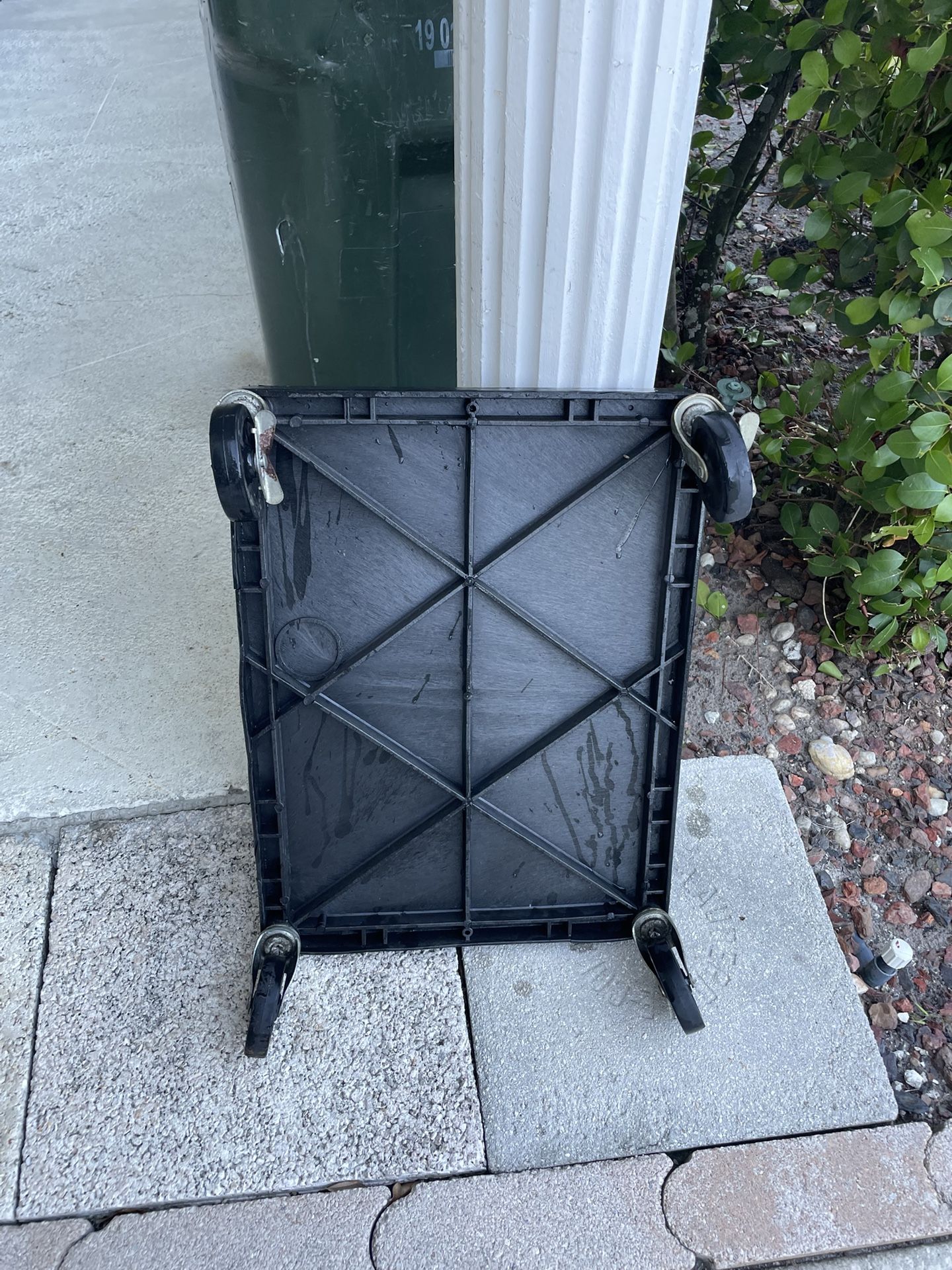Furniture, Dolly Four-Wheel Dolly Working $10