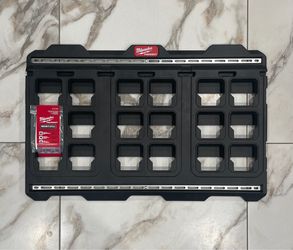 New Milwaukee PACKOUT Large Wall Plate 48-22-8497