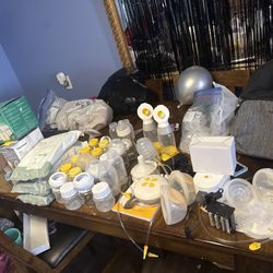 Medela Pump Bundle – 3 Pumps + Swing Maxi + Avent Glass Bottles + 300 Bags