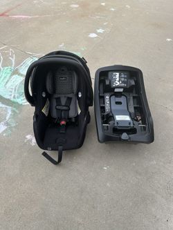 Evenflo LiteMax DLX Infant Car Seat With Safe zone, Load Leg Base, Free flow Fabric Black