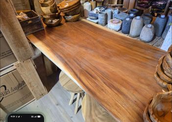 Live edge table