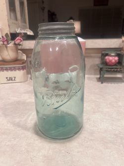 Antique Ball Half-Gallon Aqua Mason Jar w/ Zinc Lid