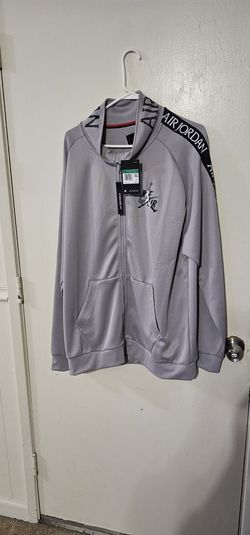 NEW JORDAN ZIP UP JACKET SIZE LARGE FOR MEN 