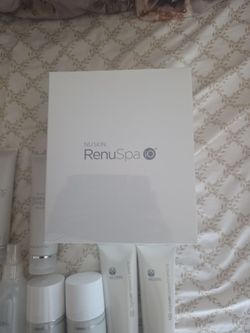 Nu Skin® RenuSpa iO™
NuSkin