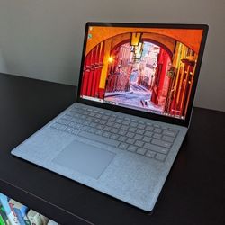 Microsoft Surface Laptop 13" Platinum Touchscreen Intel Quad-Core i7 512GB 16GB Excellent