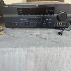Yamaha Natural Sound Receiver Rx-v663