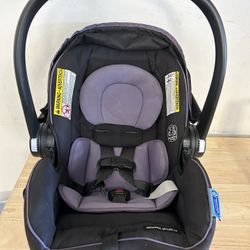 Graco 2110187 SnugRide 35 Lite LX Lightweight Rear Facing Infant Car Seat