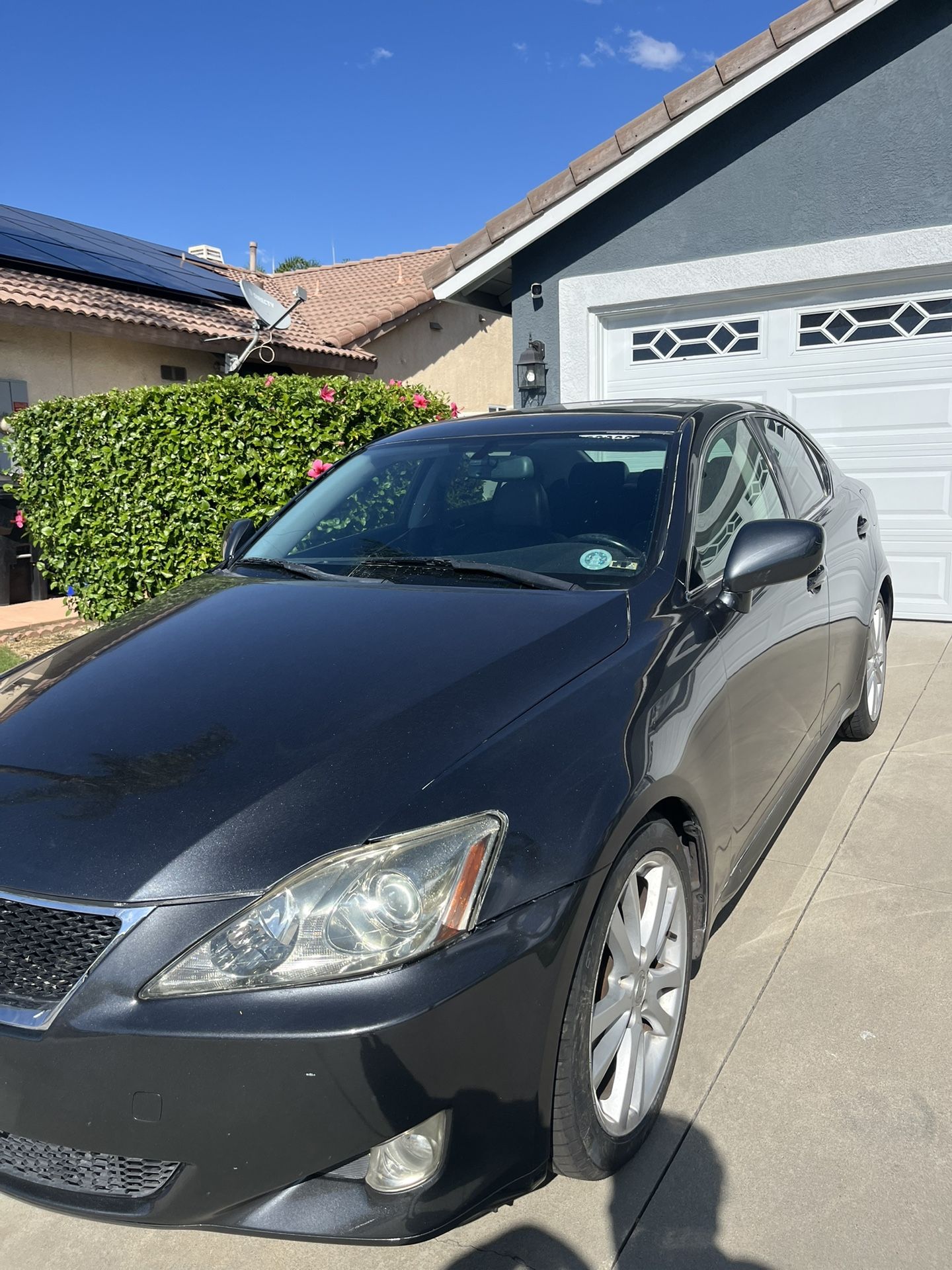 Lexus,IS250,charcoal Grey 