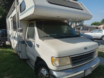 1992 Ford Fourwinds