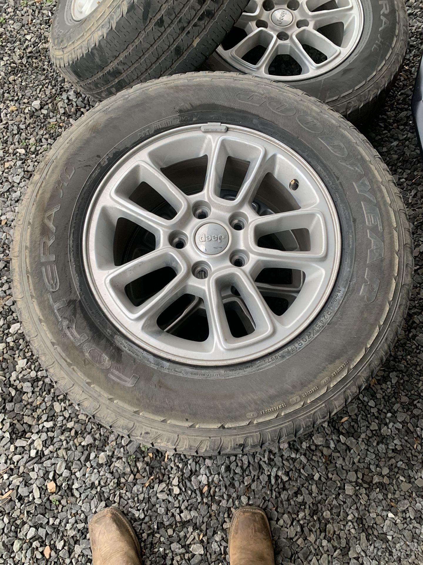 2018 Jeep Grand Cherokee Wheels And Tires 