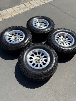 Method “304” 17x8.5 Wheels 6x139 and 33” Falken Wildpeak AT4Tires 285/70R17