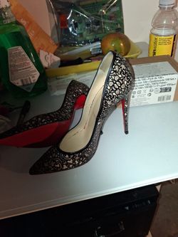 Almost new so pretty 120 red bottoms