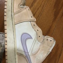 Jordan 1’s Size 6