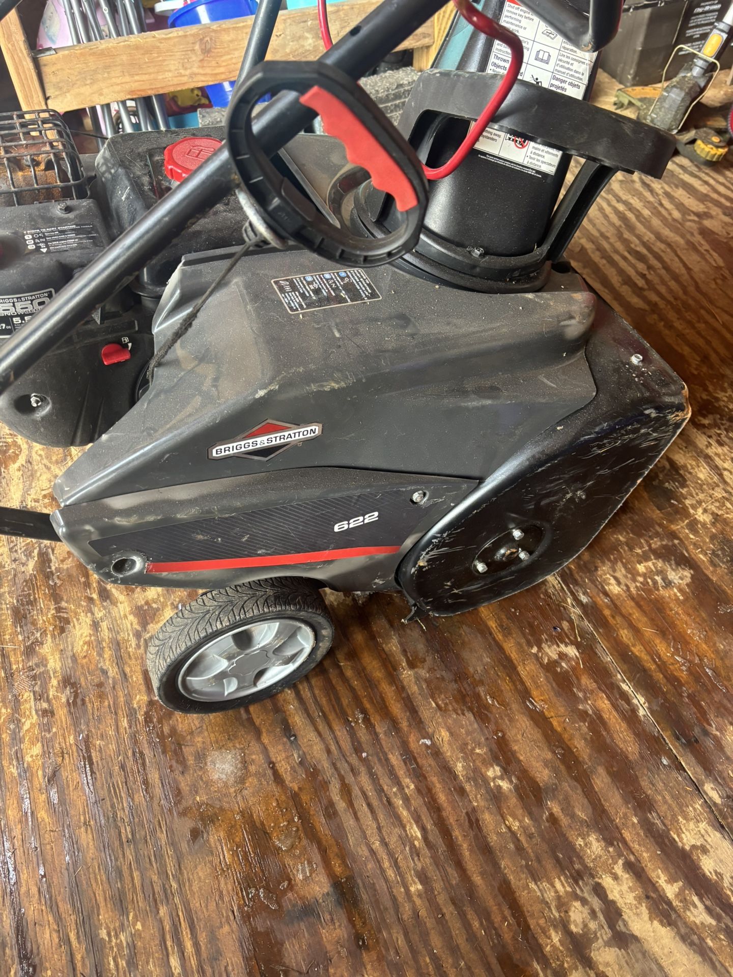 Snowblower Briggs & Stratton.