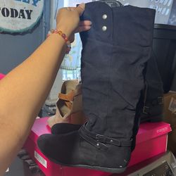 Flat Black Boots Size 9