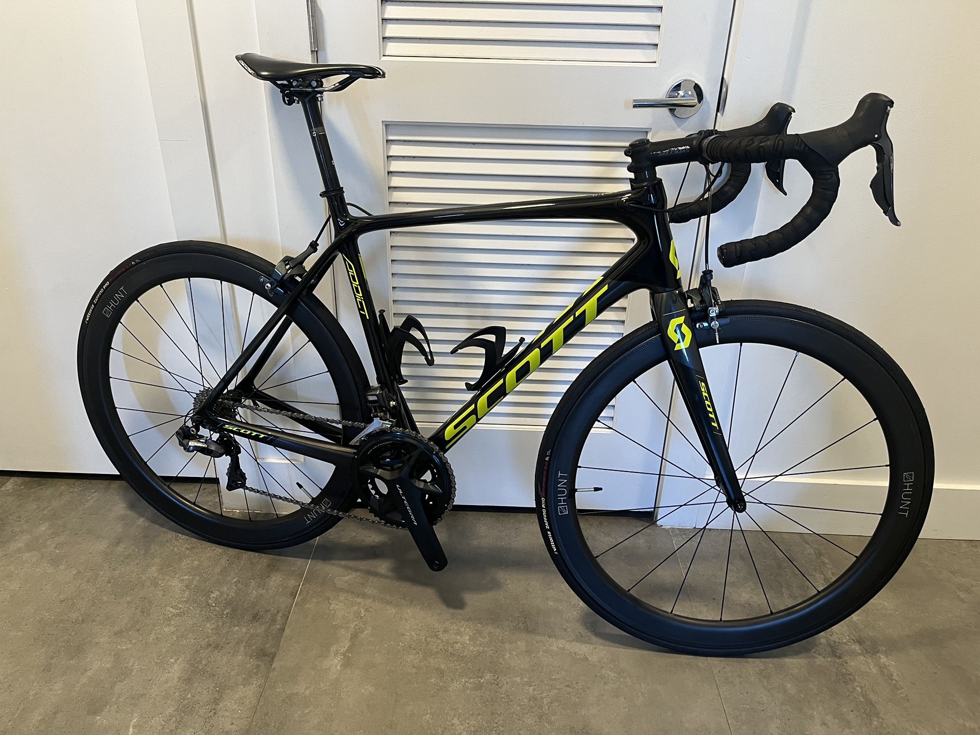 2018 Scott  Addict 54cm Carbon Road Bike Di2 