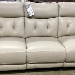 Power Reclining Sofa 