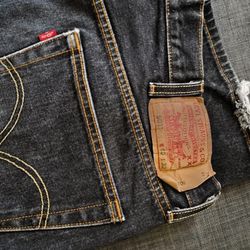 Pantalón LEVI  STRAUSS