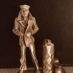 Washington Memorial Pewter Statue Of The Lone Sailor With Sea Bag (4”inches)