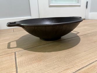 Cast Iron Wok with Dual Handles