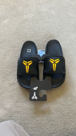 KOBE BRYANT SLIDERS