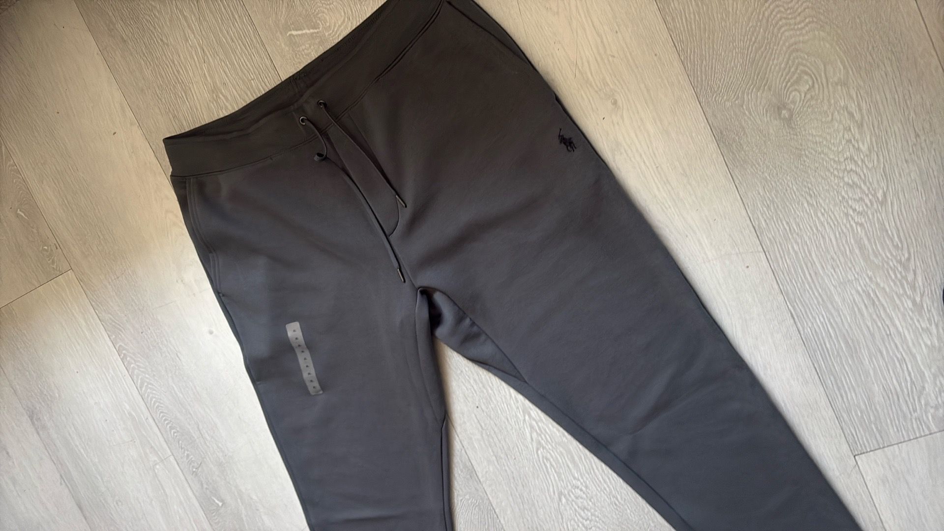 Polo sweats