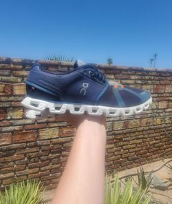 ON Cloud 5 Slip On Walking Mens Shoes Size 12