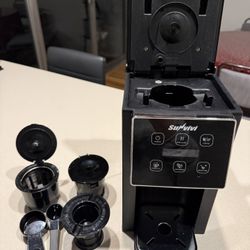 Single Serve 3-in-1 Coffee Machine (Barely Used)