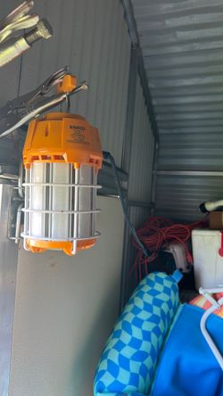 Shop light