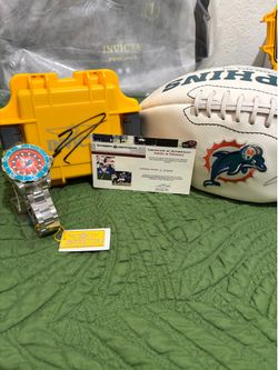 Invicta Miami dolphins watch