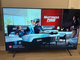 Samsung 65" 4K Smart TV (UN65TU700D) - Great Picture, Works Well!