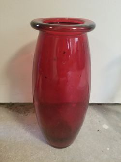 Red vase