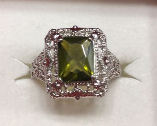 Size 9 Vintage Sterling Silver Ring