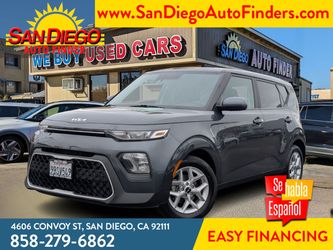2022 Kia Soul LX AutoMatic, 1-Owner, Clean Carfax,