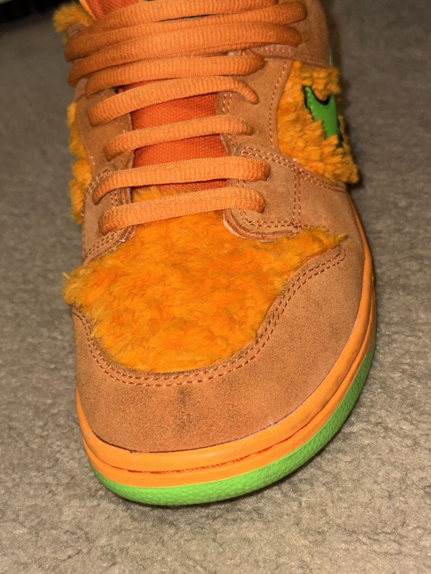 Nike SB Grateful Dead “Orange Bear” Dunks