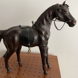 1930s Vintage Decorative Horse 