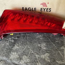 2010-2016 Cadillac Srx Taillight 